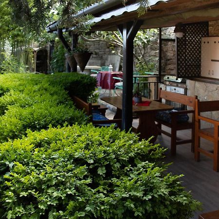 Старата баkалия The old grocery, guest rooms Балчик Экстерьер фото
