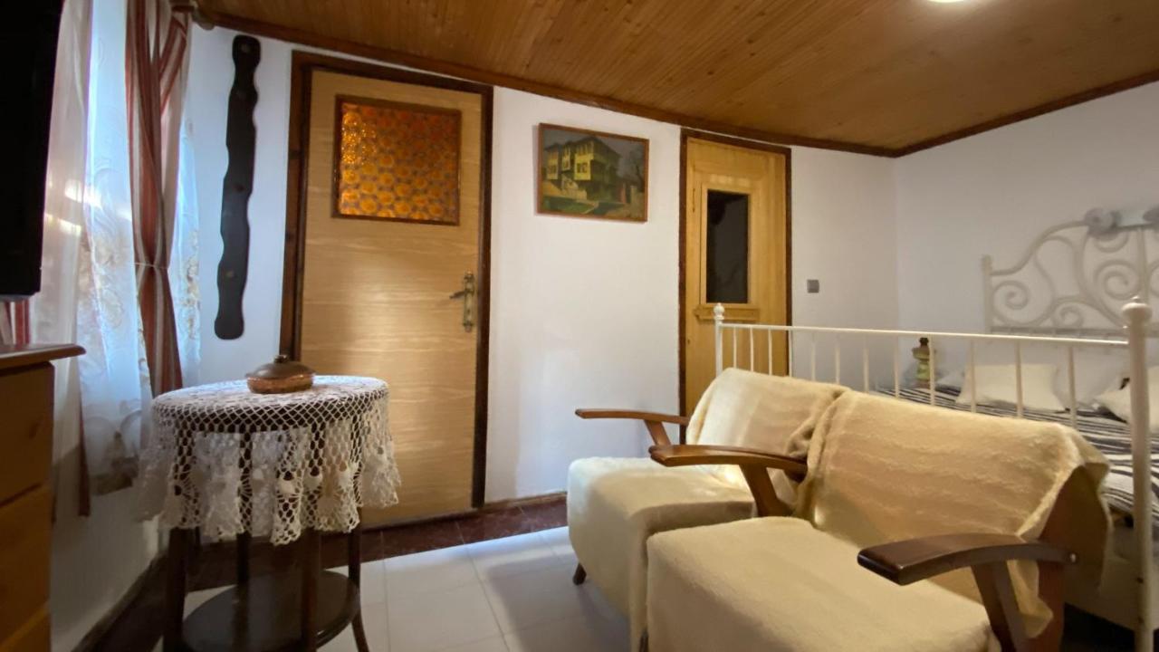 Старата баkалия The old grocery, guest rooms Балчик Экстерьер фото