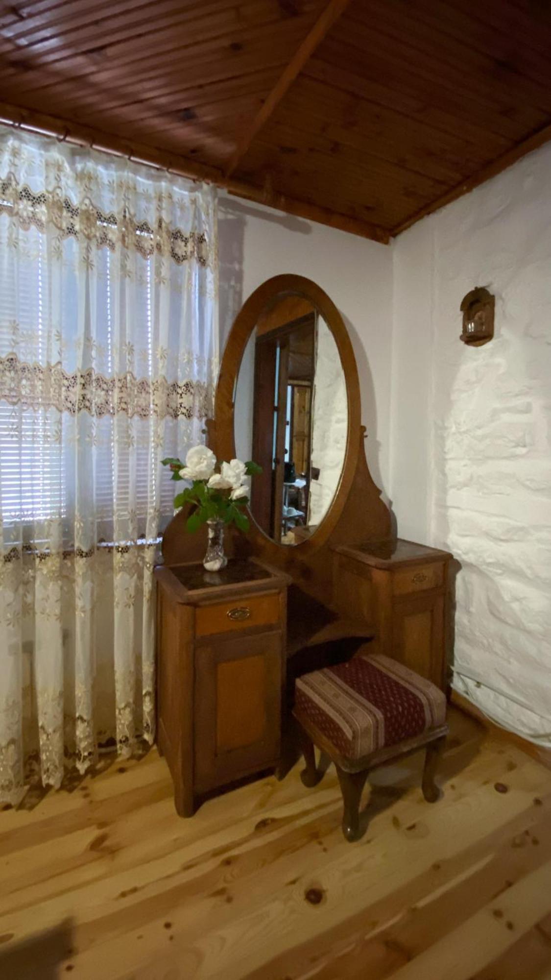 Старата баkалия The old grocery, guest rooms Балчик Экстерьер фото