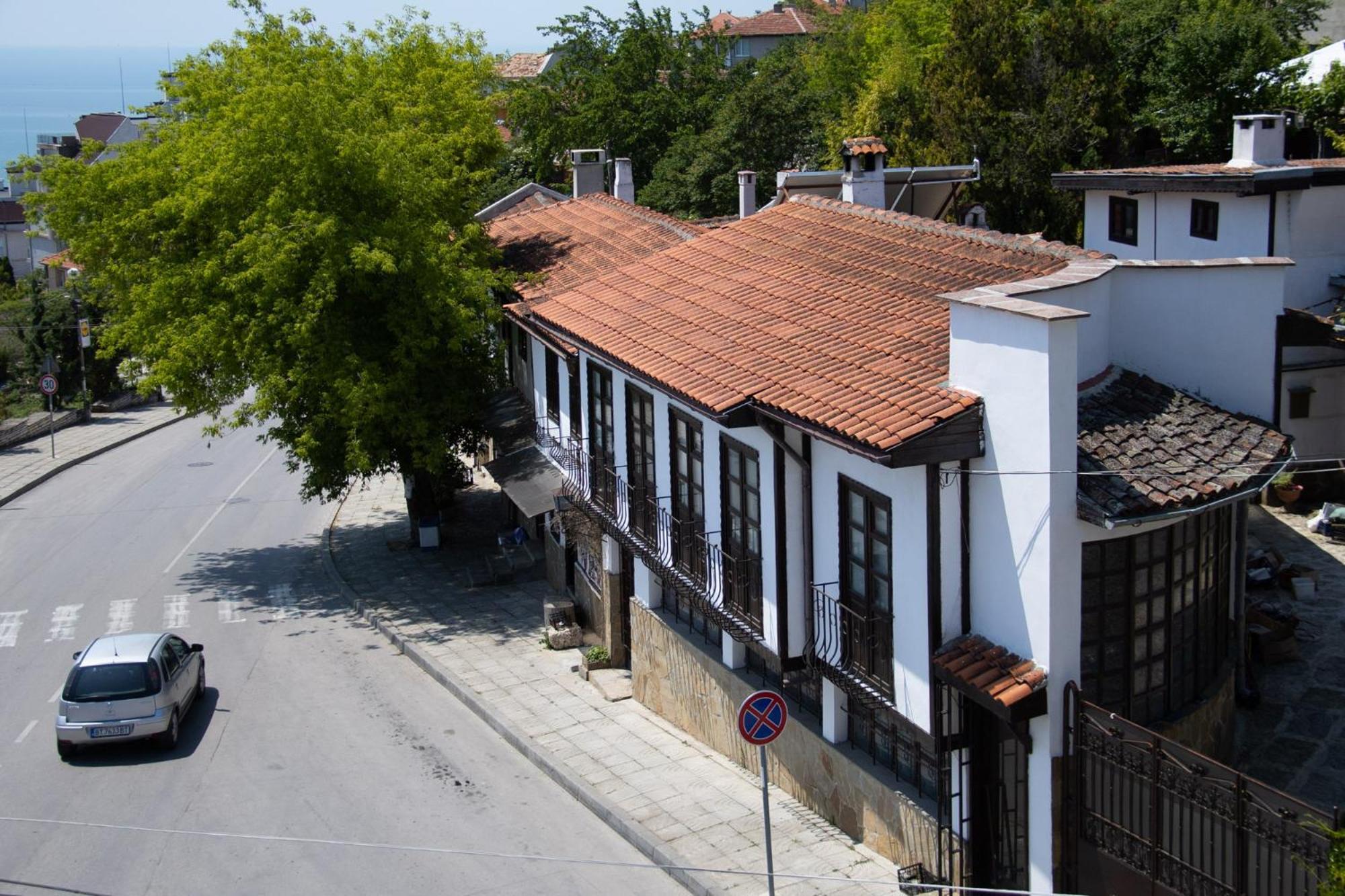 Старата баkалия The old grocery, guest rooms Балчик Экстерьер фото